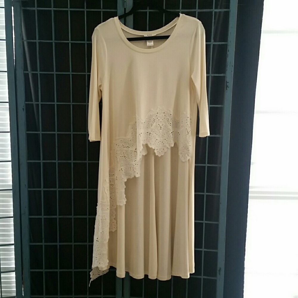 Hi-low cream top